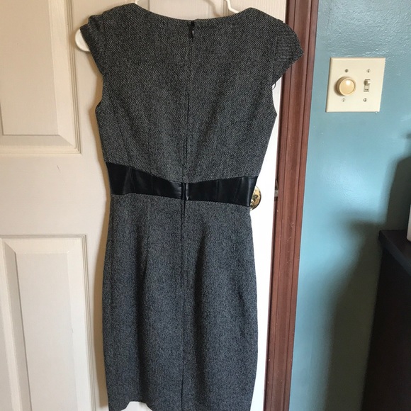 Work dress! - Picture 2 of 2